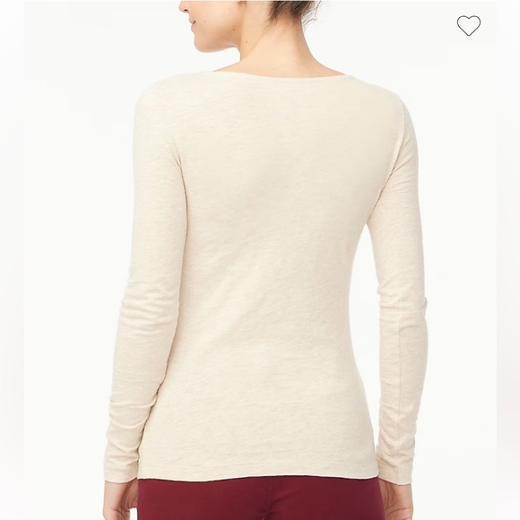 NWT J.Crew long sleeve artist tee 🩶 - Picture 2 of 7